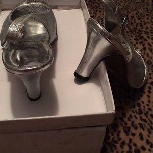 Silver dressy dress heels open toe open back
